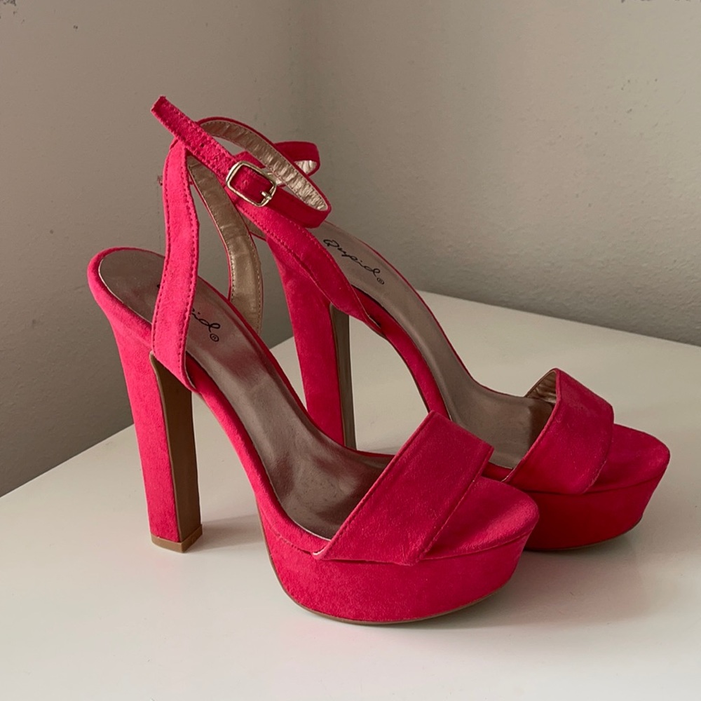 Qupid - Hot pink platform open toed heels - Picture 1 of 2